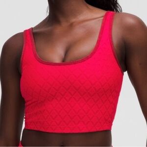 lululemon TEXTURED MESH TENNIS TANK Sports Bra Color: Dark Sport Red Size: Small